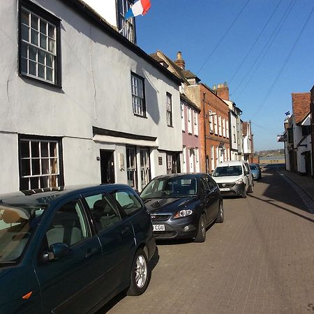 Swanhouse Bed and Breakfast Harwich Buitenkant foto
